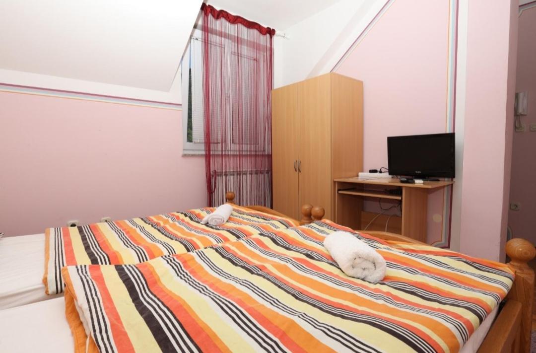 Rooms Odmaraliste Jablan 센 외부 사진