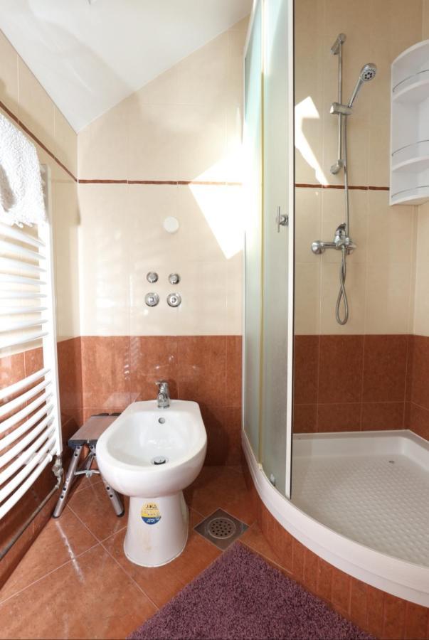Rooms Odmaraliste Jablan 센 외부 사진