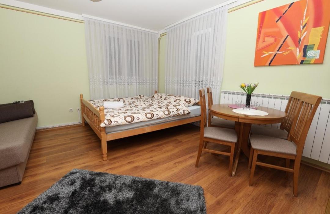 Rooms Odmaraliste Jablan 센 외부 사진